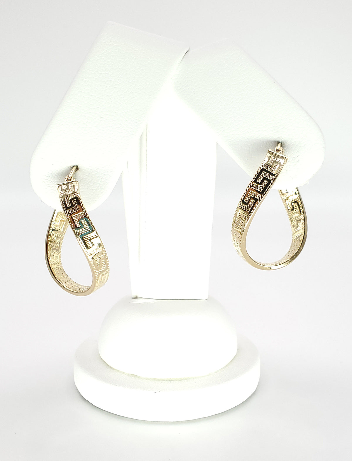 18K Yellow Gold Twisted Hoop Earrings