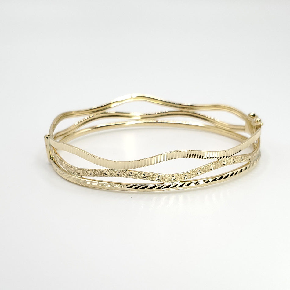 18K Yellow Gold 6.75&quot; Three Textured Bangle