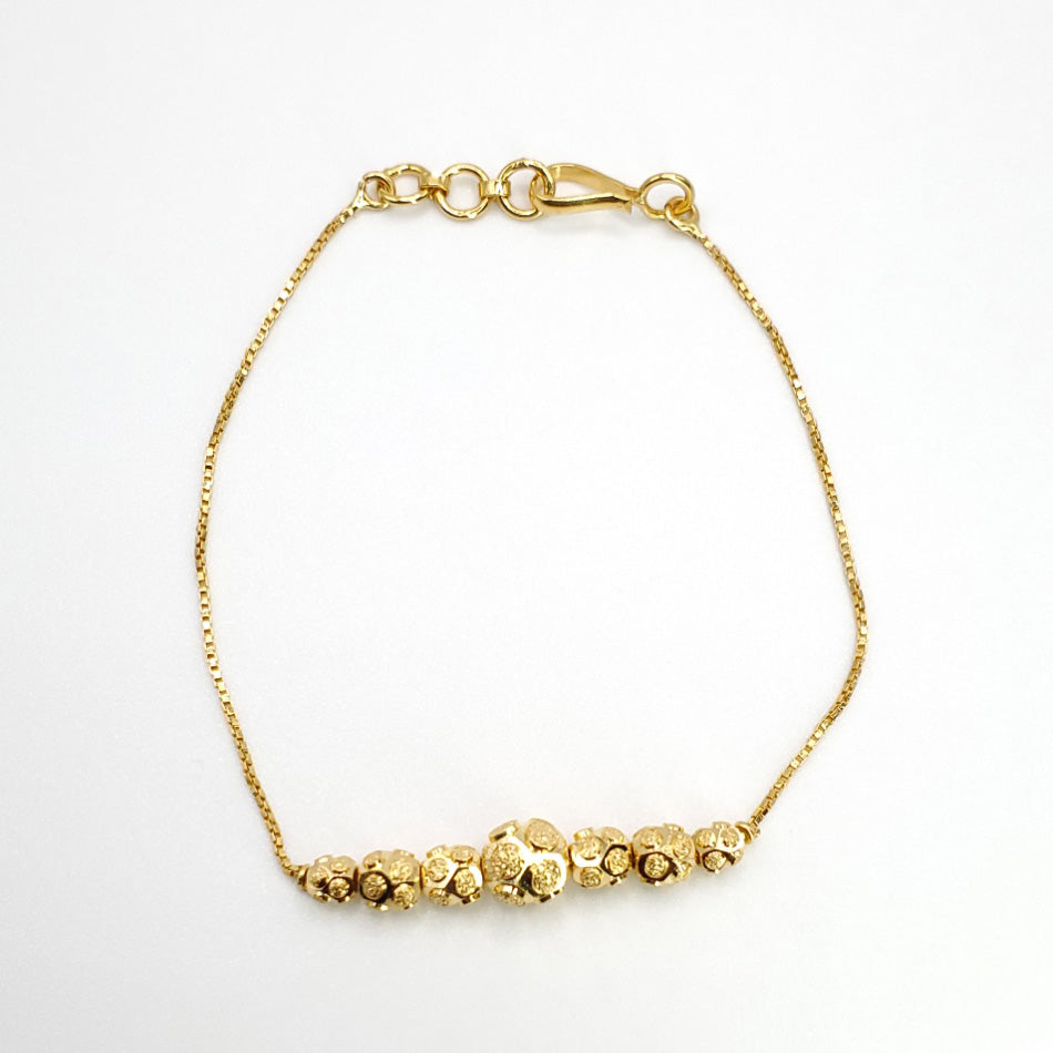 Joyalukkas Lil Joy 22k Yellow Gold Charm Bracelet : Amazon.in: Jewellery