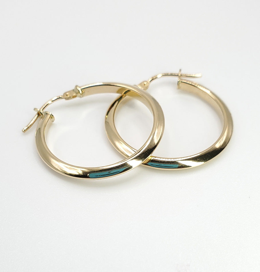 18K Yellow Gold 24mm Dia. Triangular Tube Hoop Earrings